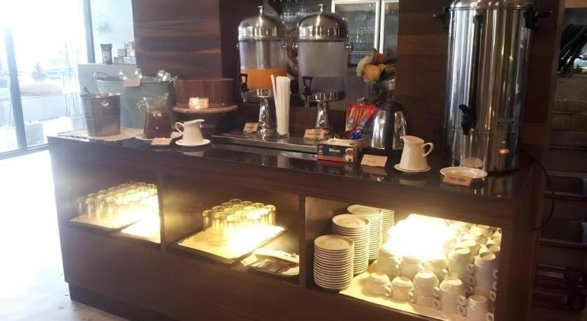 Klim Hotel Buriram Bagian luar foto