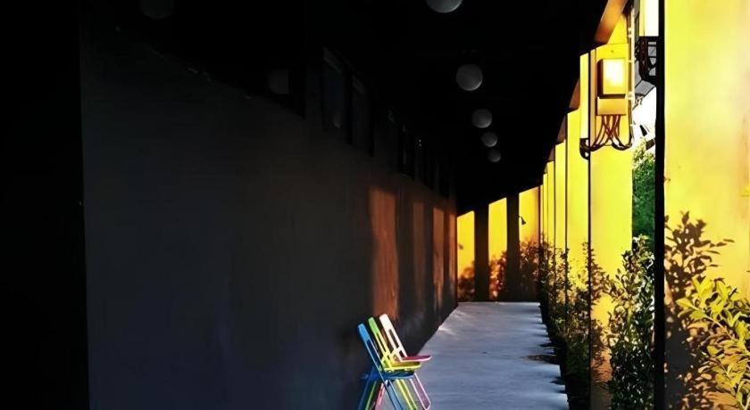 Klim Hotel Buriram Bagian luar foto