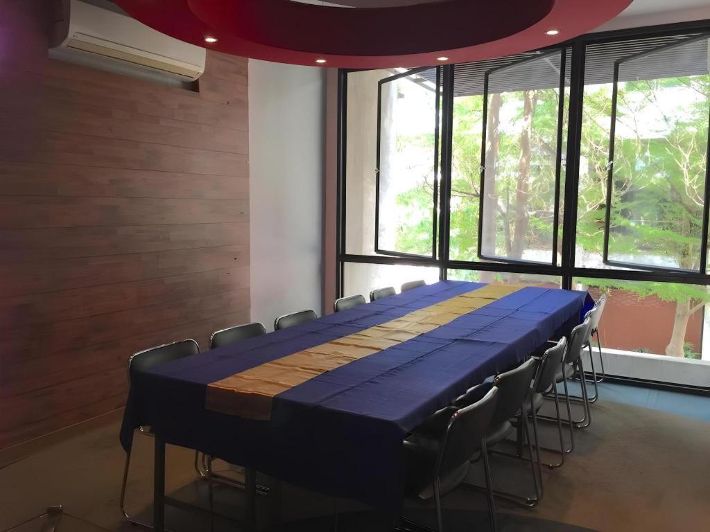 Klim Hotel Buriram Bagian luar foto